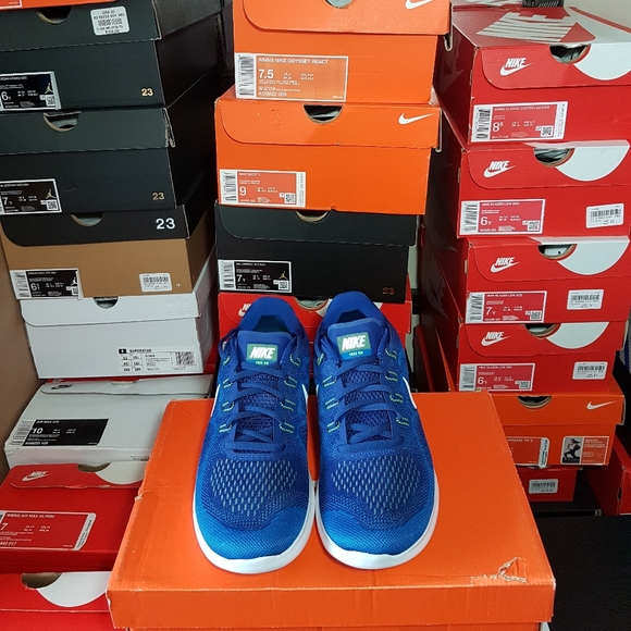 NIKE FREE ROYAL BLUE WOMEN'S US SIZE 8.5 BRAND NEW IN BOX - Picture 6 of 9